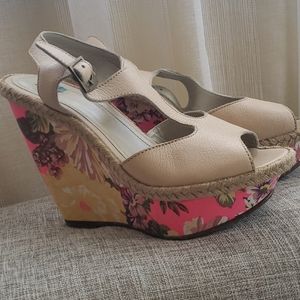 Platform Sandals Size 37